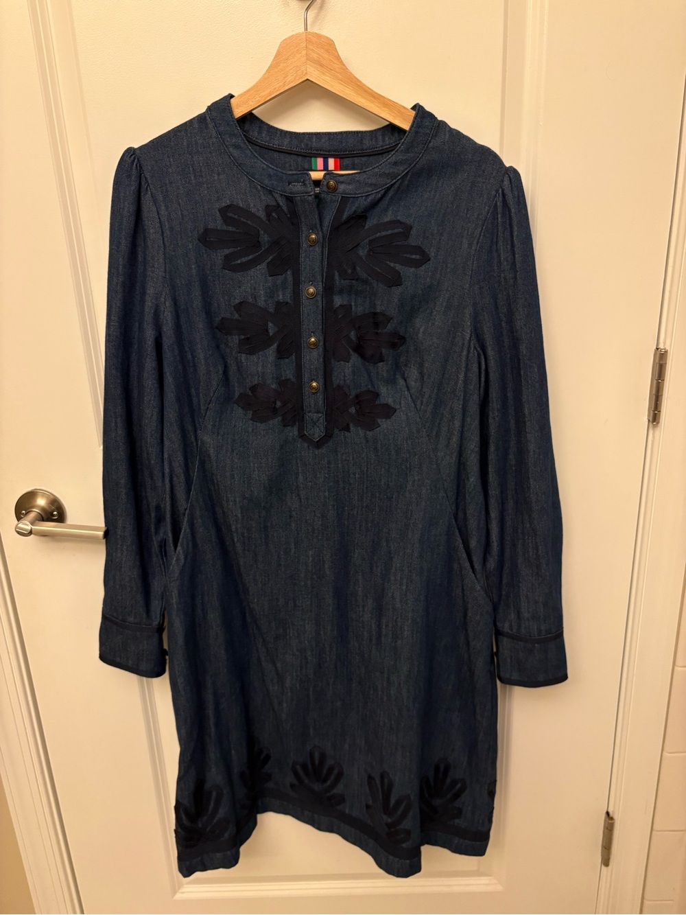 Boden Samantha Denim Dress US 12 Long Sleeve Embroidered Casual Midi Cotton - Picture 3 of 7